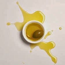 손톱이 잘 부러지는 이유 해결하기 깨지는, 갈라지는 이유