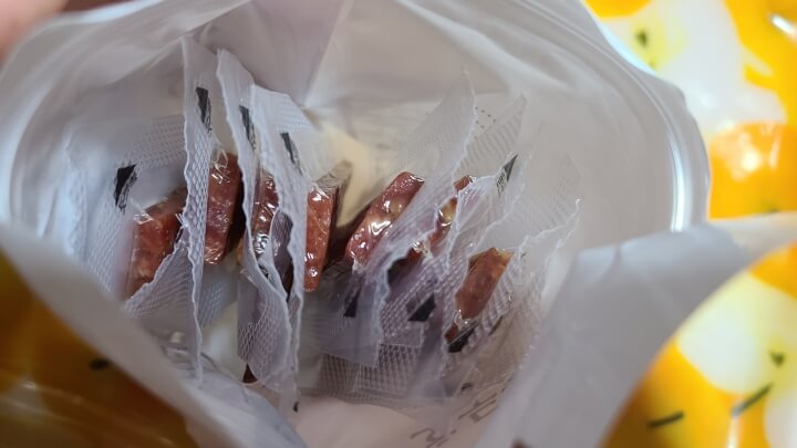 복호두-호두육포-봉투-속