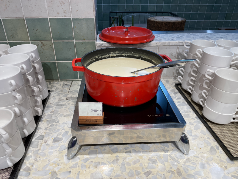 전북 고창 숙박 상하농원 파머스 빌리지 패밀리룸 조식