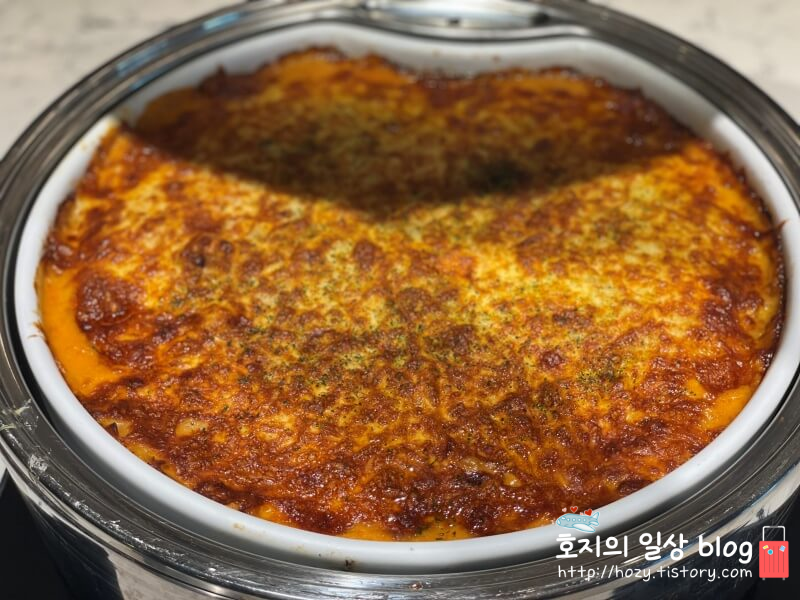 방콕 신돈캠핀스키 이그제큐티브 라운지 이브닝칵테일 뷔페메뉴