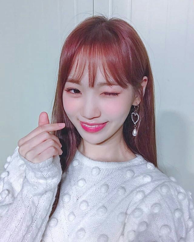 김채원 사진 모음 김채원 사진 모음
