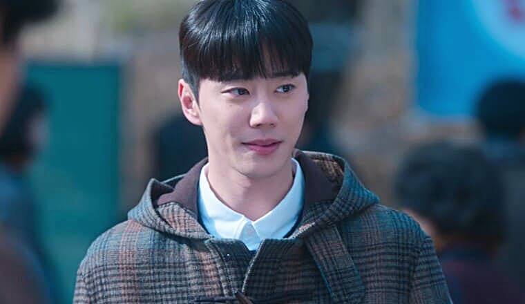 배우-이준영
