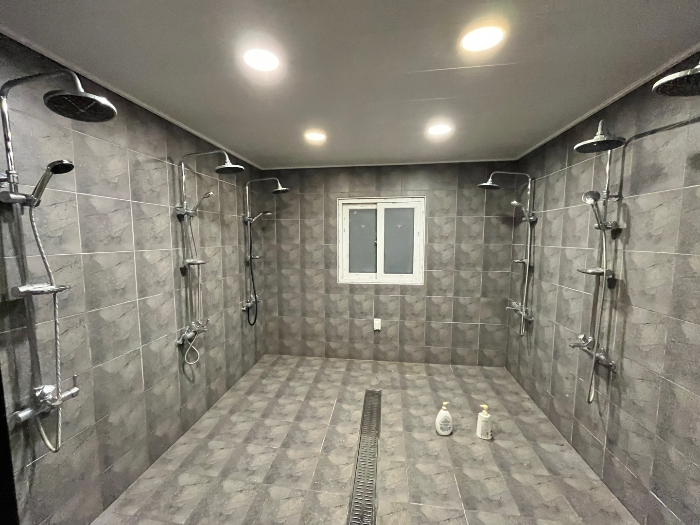 공용 화장실, 샤워장 2