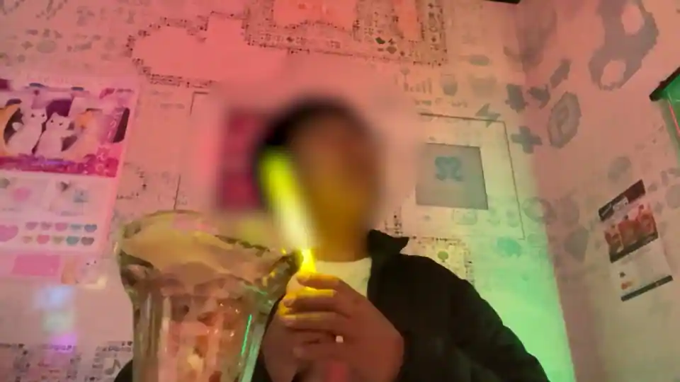 오타게 따라하는 모습