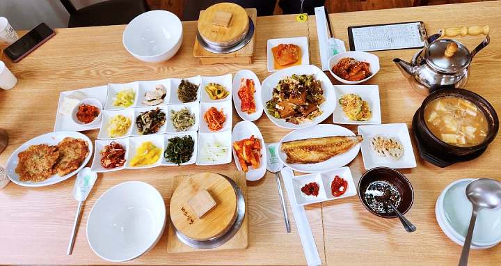 전북 부안 가게 뽕잎밥 정식 젓갈 백반 뽕잎비빔밥 남도 백반집 & 죽염 판매처 믿고 떠나는 스타 노영국 고향 맛집 추천