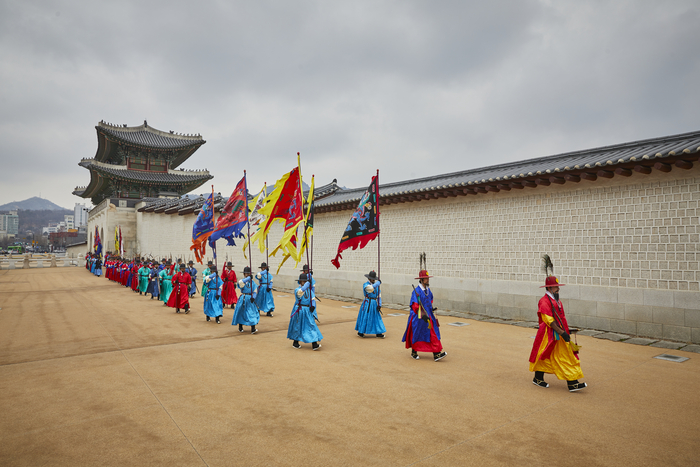 사내기생 관련 유물은 존재할까?