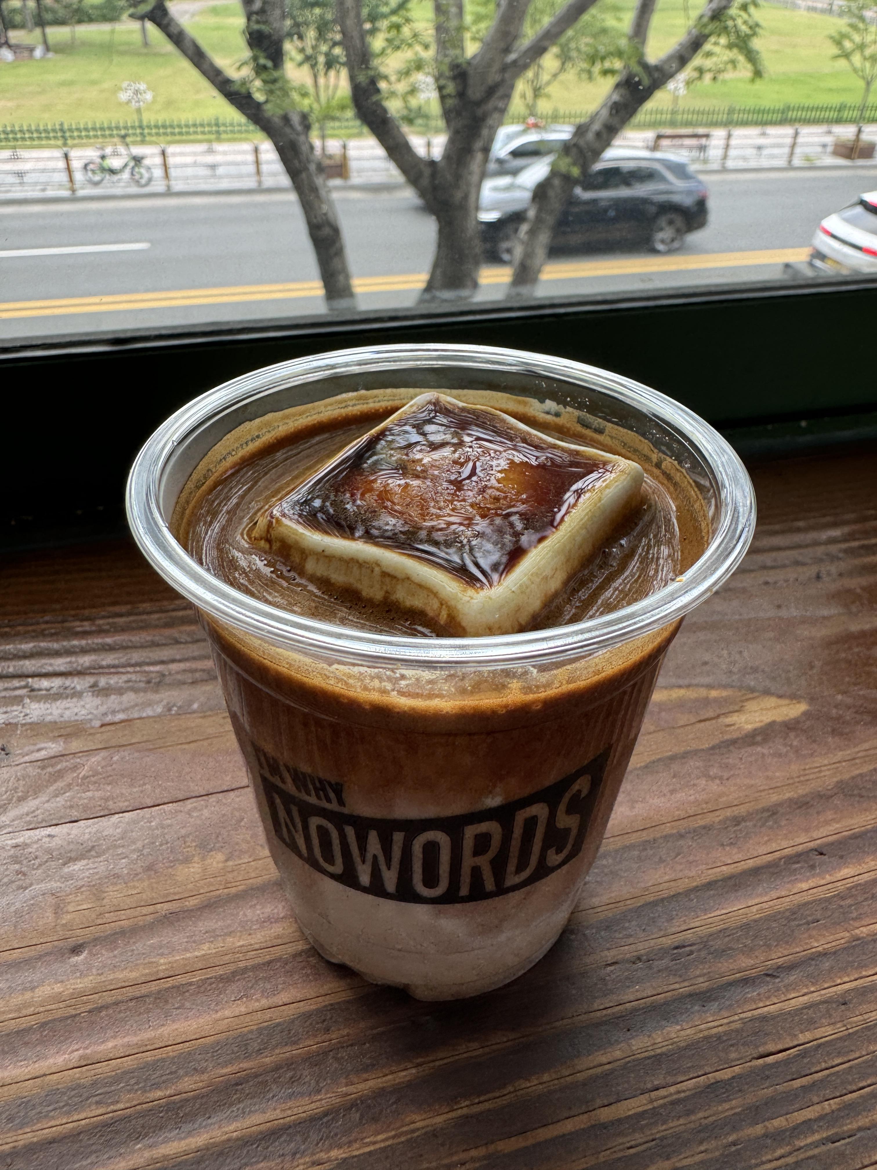 경주-카페-노워즈-NOWORDS-엑설런트라떼