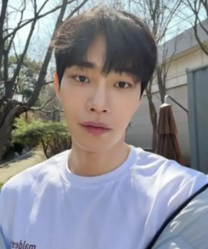 배우-김재영-사진