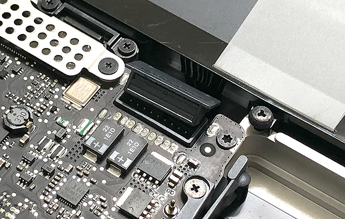 맥북프로-배터리-분리