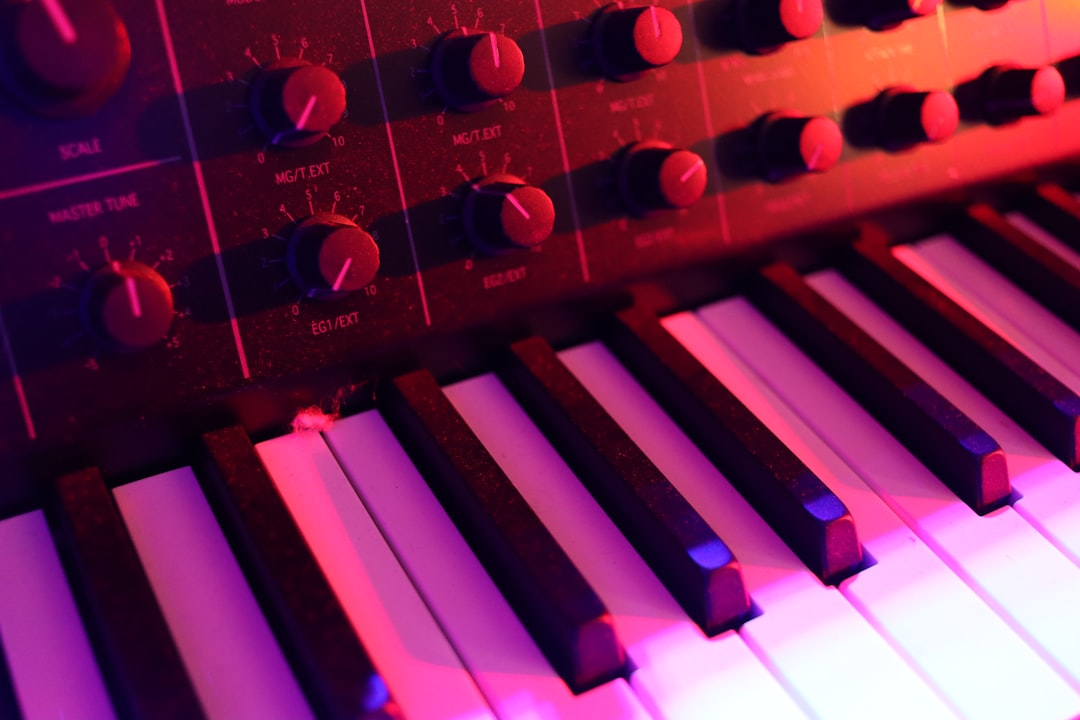 Synthesizer.
