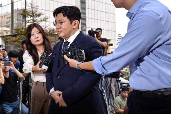 하이브 방시혁 의장 구속영장 신청 배경과 사법 리스크 분석 (사기적 부정거래 혐의 2,000억 부당이득 의혹)