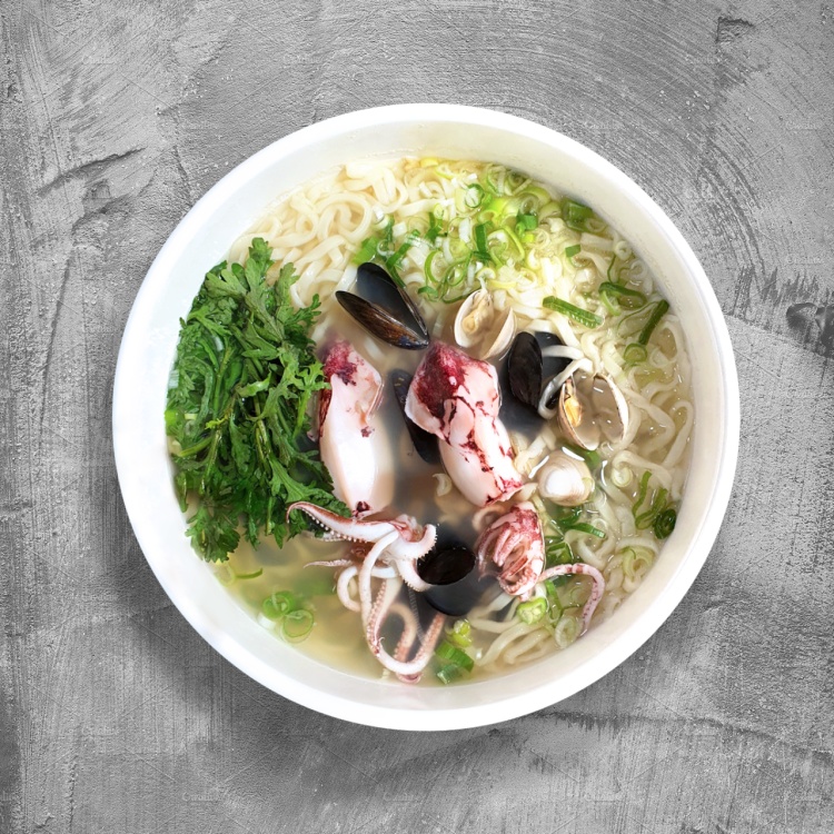 투데이 맛있는 메뉴 중년의 소울푸드 한치칼국수 & 감자전 맛집 추천 부산 부산역 맛집