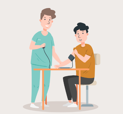 혈압 체크 하는 의사와 환자