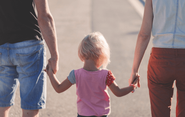 아빠육아휴직장려금