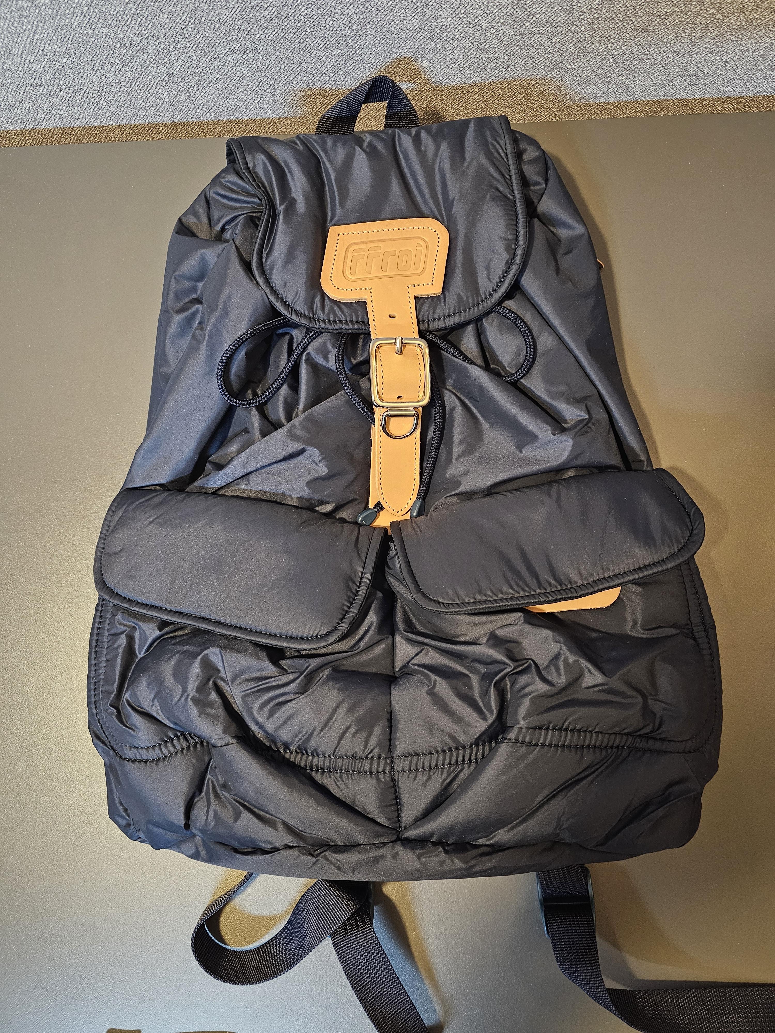 프루아 460 루시아 백팩