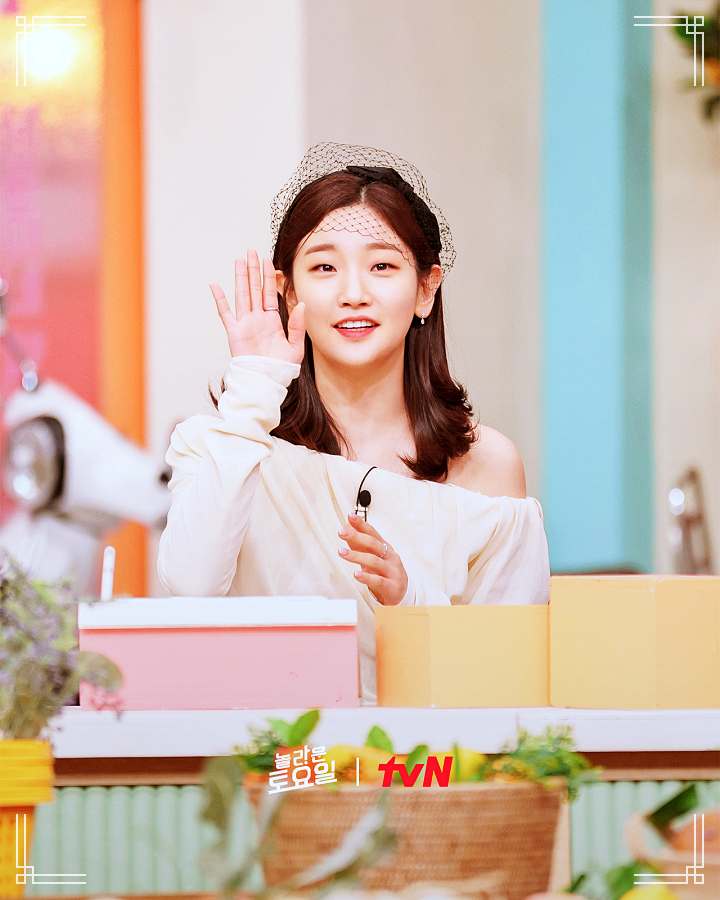 놀라운토요일 놀토 딸기 페이스트리피자 페스츄리 파이 서울 광장시장 이하늬 박소담 추천 맛집