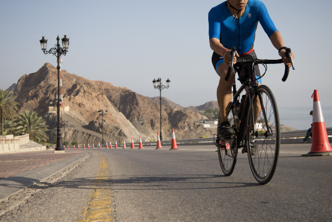 자전거 운동하는 이미지