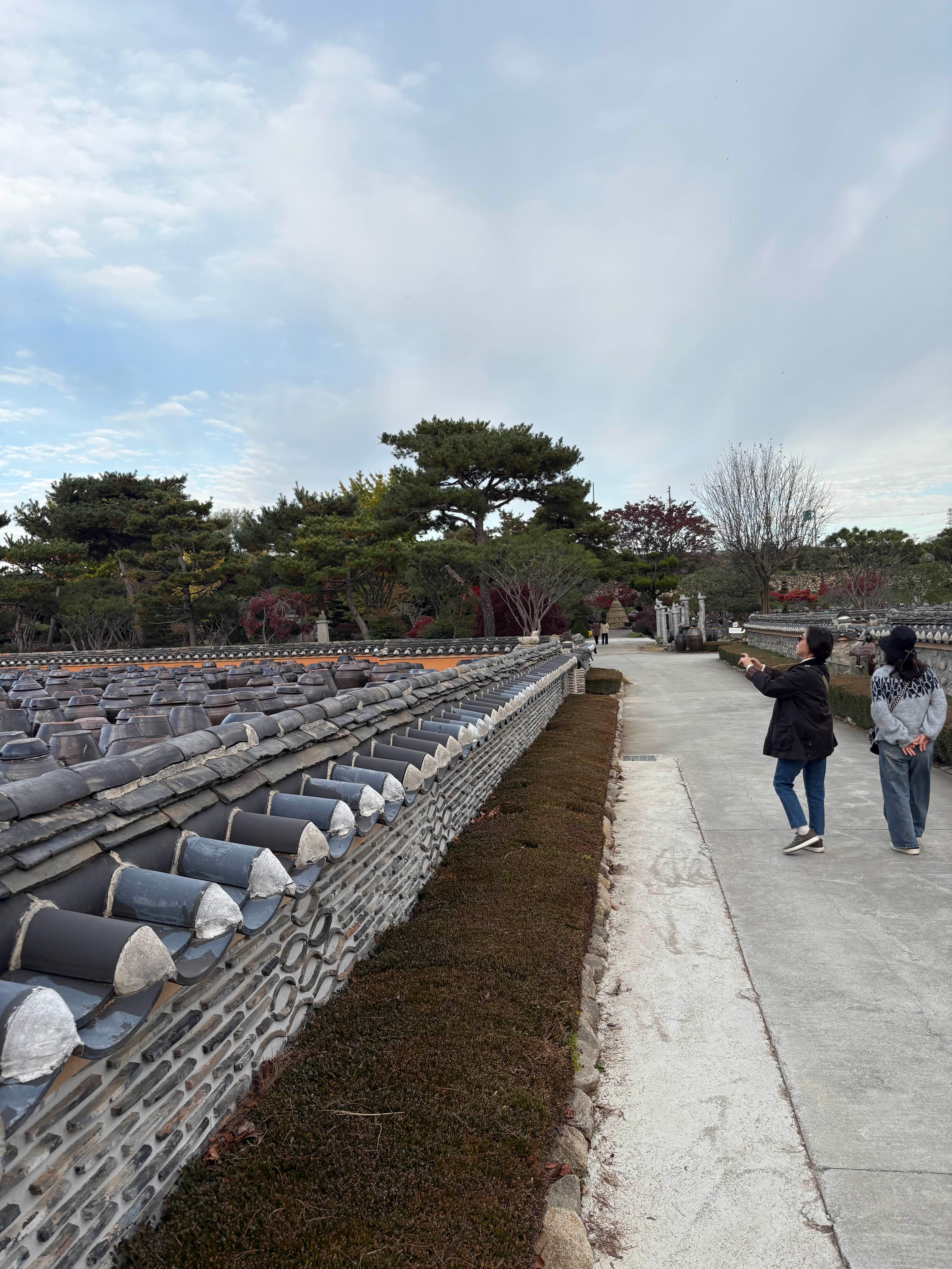 고스락 &mdash; 항아리 정원과 카페가 있는 특별한 공간