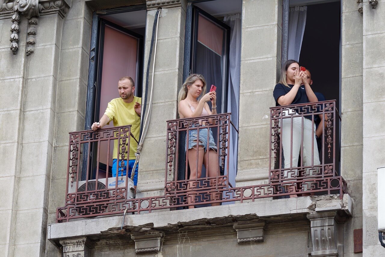 스마트폰으로 유튜브 보는 방법