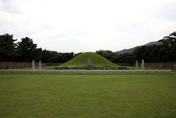 김해 수로왕릉