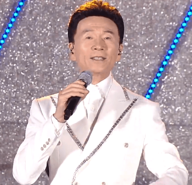 강진 붓