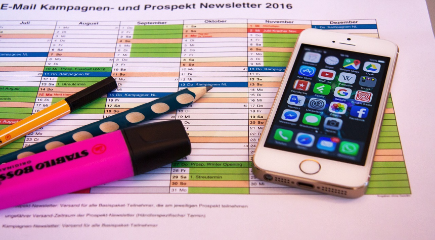 만약 섞인다면 습관들도 뒤섞이고, 그중 더 쉬운 일을 하게 된다.