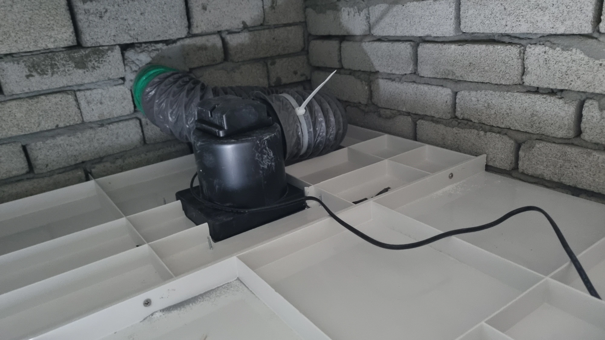 환풍기 설치 상태