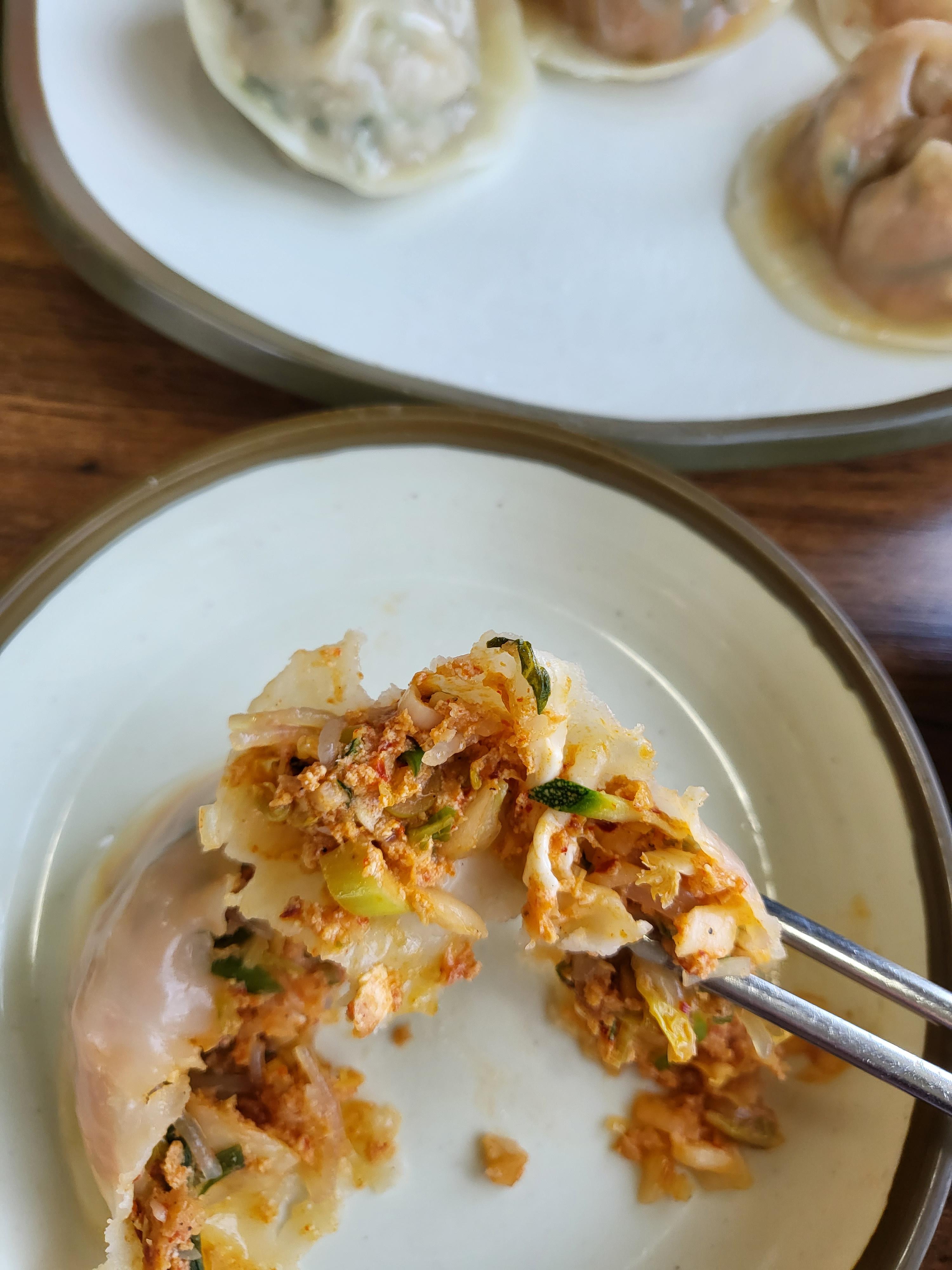 남현골 김치손만두