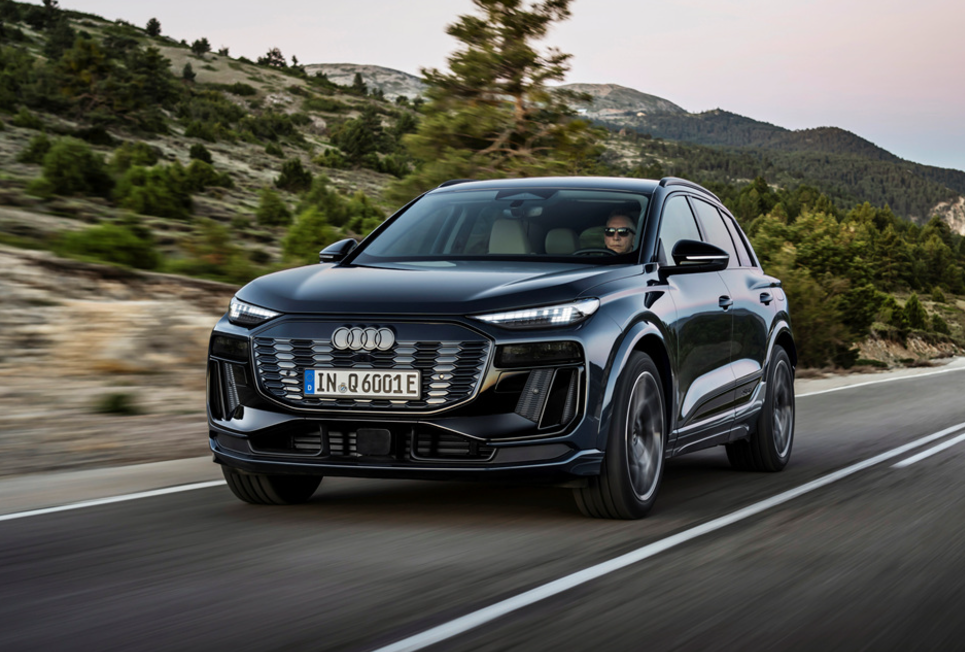 아우디 Q6 e-트론 가격과 경쟁 모델 비교 어느 쪽이 더 가치 있을까?