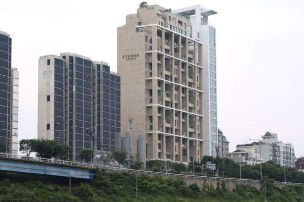 아정당 김민기 대표 에테르노 청담 218억 현금 매입 성공 신화와 초고가 부동산 시장 전망