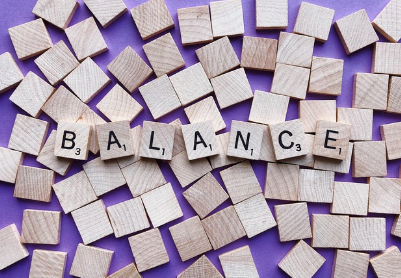 창작과 멘탈 케어의 균형: 번아웃·자기검열·비교불안을 다루는 문화적 습관