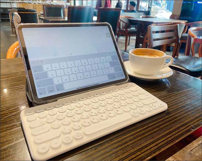 로지텍-k380-아이패드11프로-연결해서-사용중