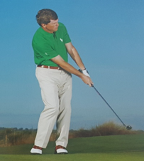 골프 칩샷 팔로우스루