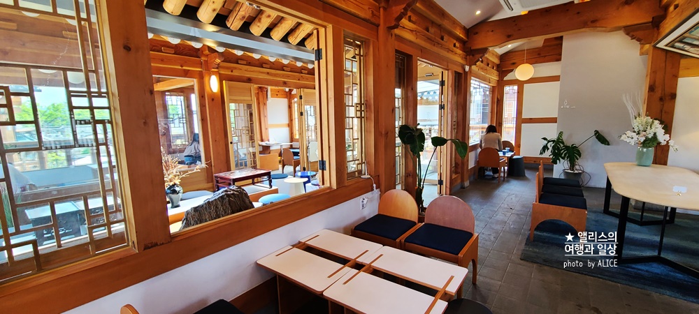 경주 황리단길 카페, 설월에서 즐기는 딸기케이크와 제주금귤에이드