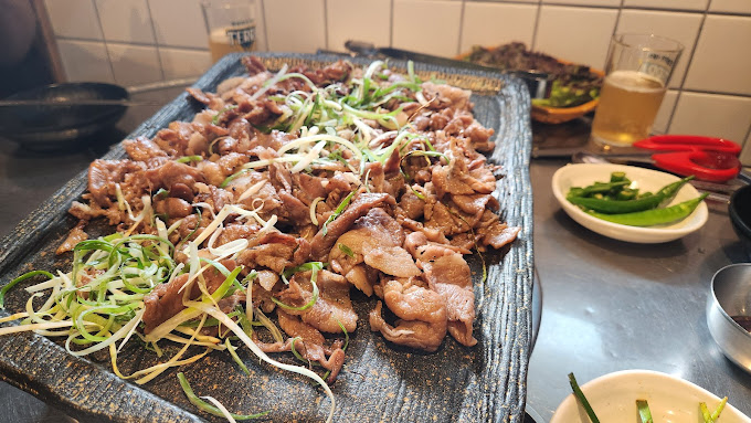 서초 이수역 연탄구이집 '구뜰집'