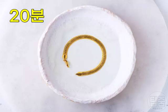 금반지 금팔찌 세척 쥬얼리샵 금은방 다이아몬드 금반지 시간