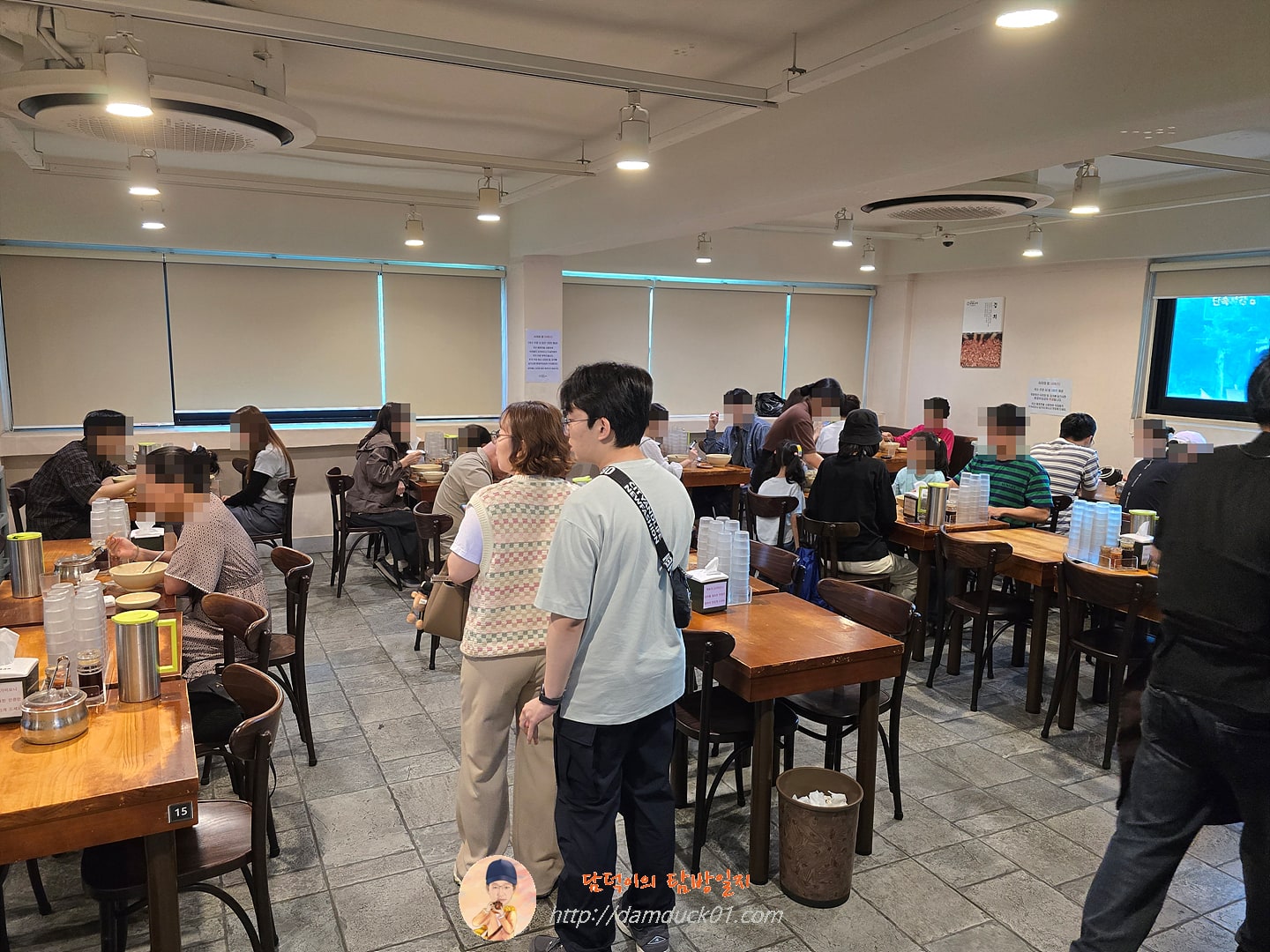 명동교자 이태원점 2층