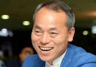 김윤식 전 시흥시장 프로필 나이 고향 학력 재산