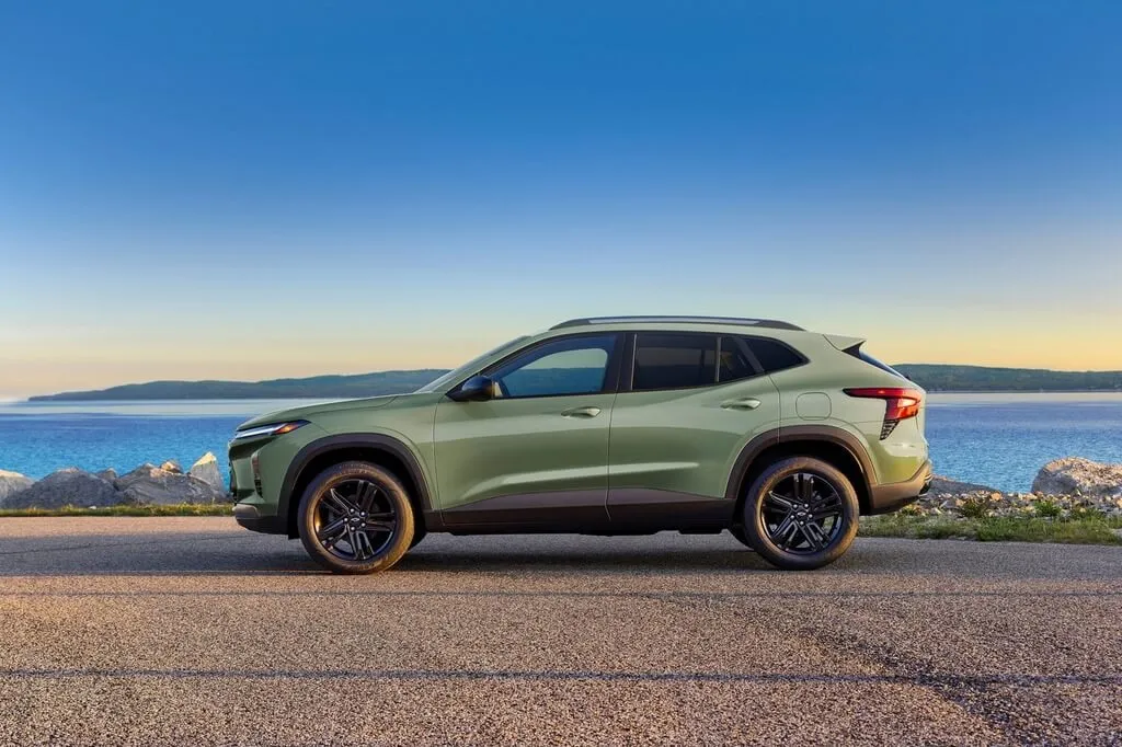 트랙스 크로스오버 측면