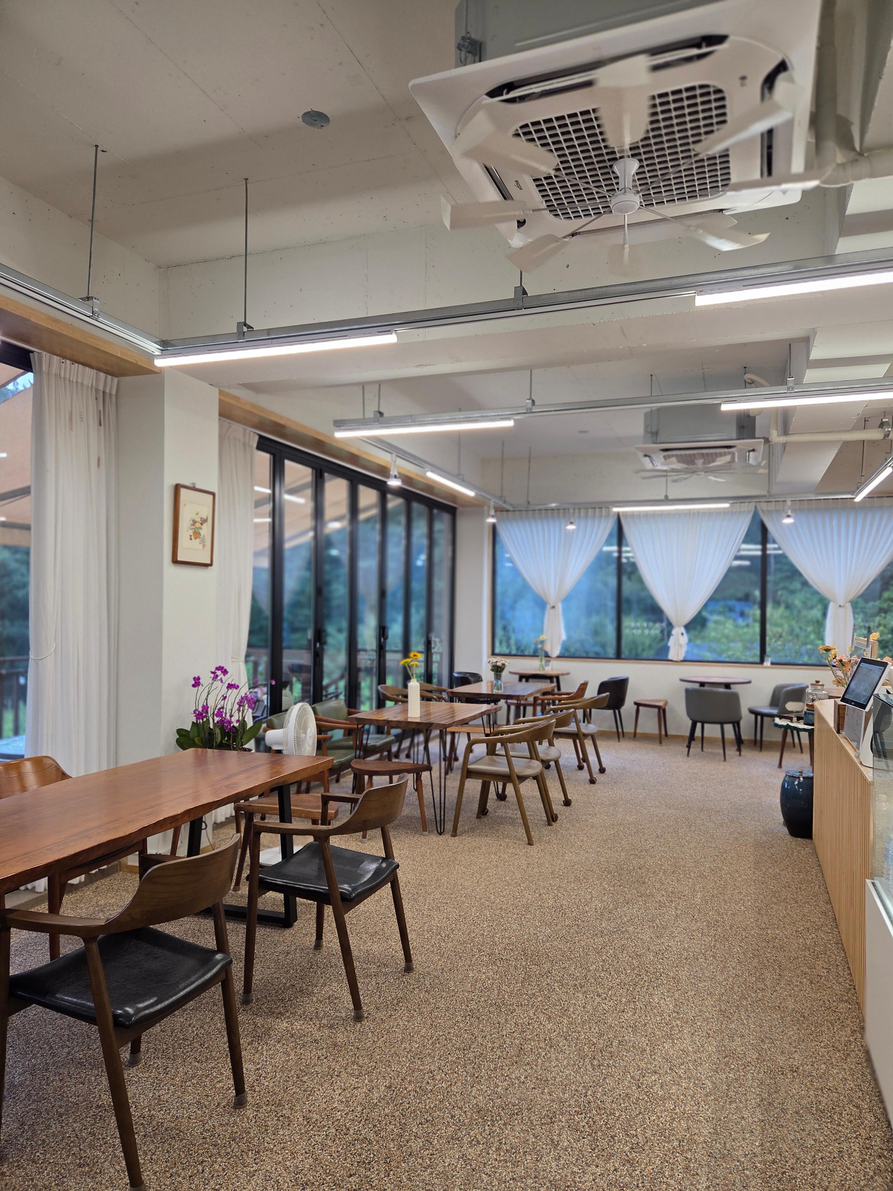 장군차 산들 내부 인테리어 사진