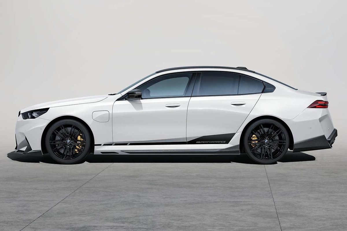 BMW M5 퍼포먼스 패키지