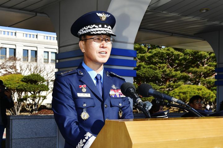 군 기수 파괴 4성 장군 전면 교체