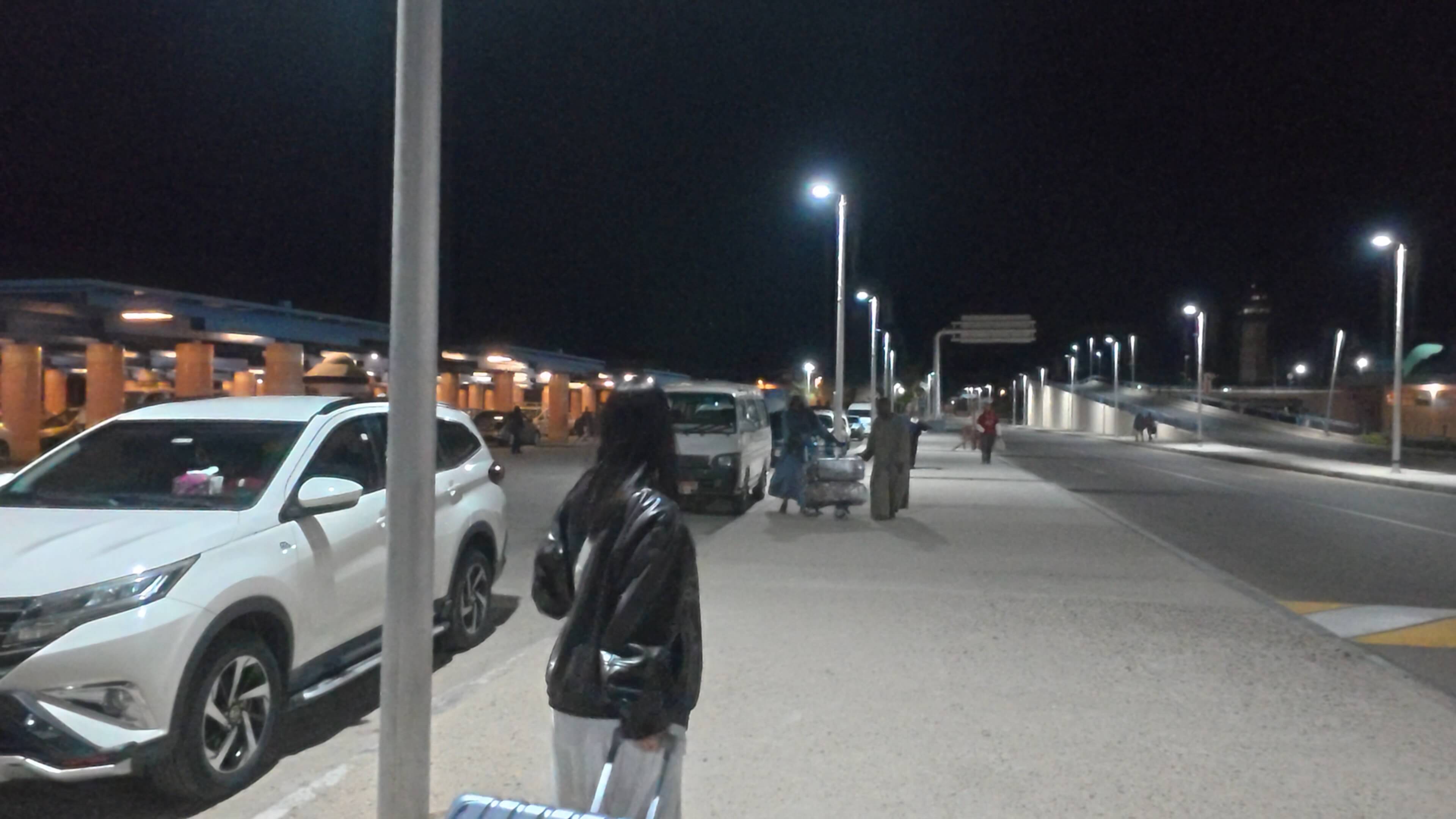 아스완공항 인드라이브