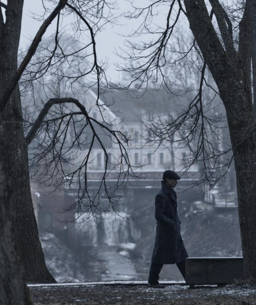 영화 하얼빈 출소 후 모리 중좌와 접선하는 김상현