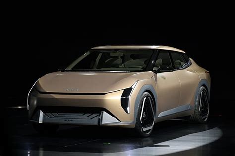 2025 기아 EV4 최신 정보! 가격, 제원, 주행거리까지 완벽 정리 (11)