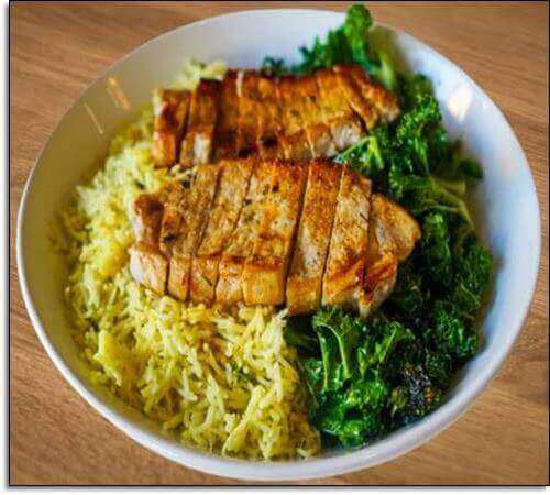 판토텐산이 풍부한 고기와 채소