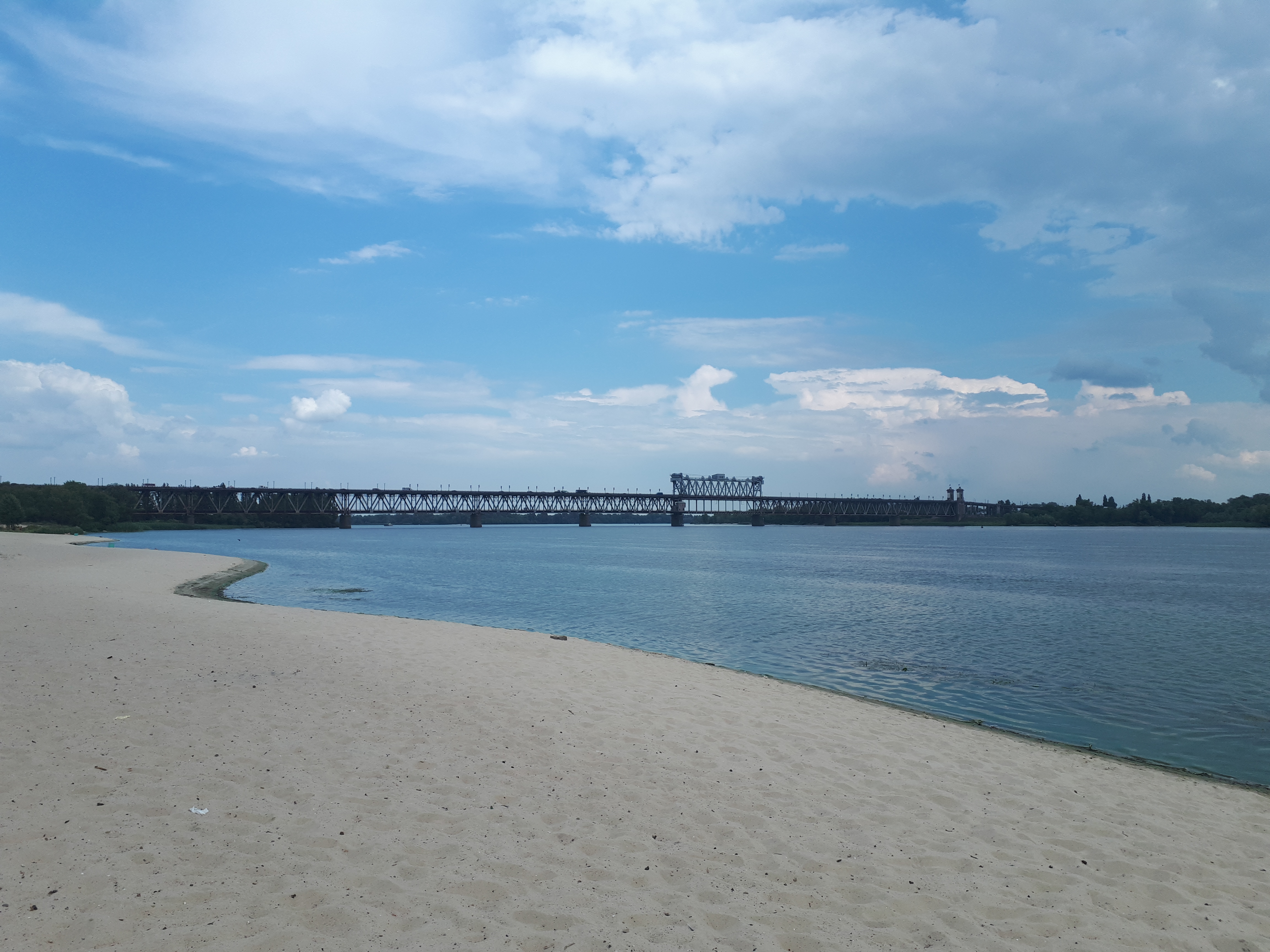 우크라이나 크레멘추크 다리