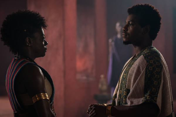 더-우먼-킹-비올라-데이비스-존-보예가