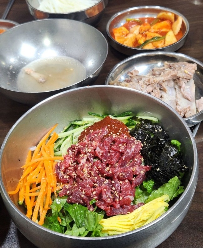 함평-육회비빔밥-전주식당