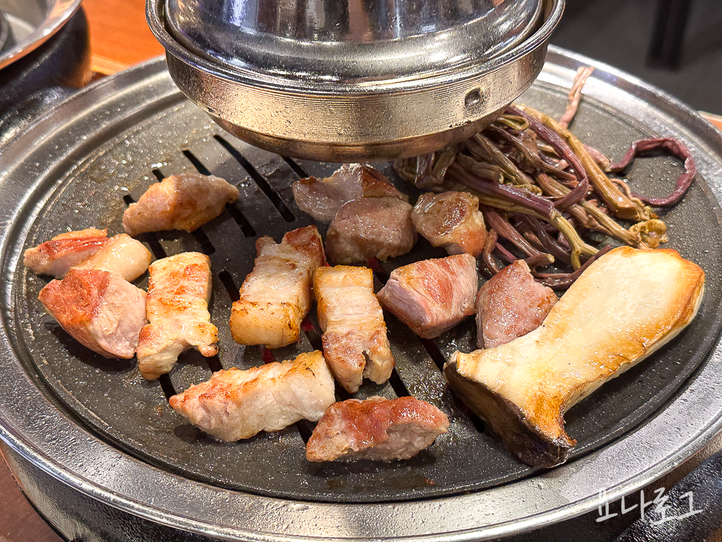 수원맛집 영통구청맛집 고반식당 수원삼겹살맛집 수원목살맛집 수원삼겹살 수원고기맛집 수원데이트코스 수원외식장소 영통맛집 영통삼겹살 망포맛집 망포삼겹살